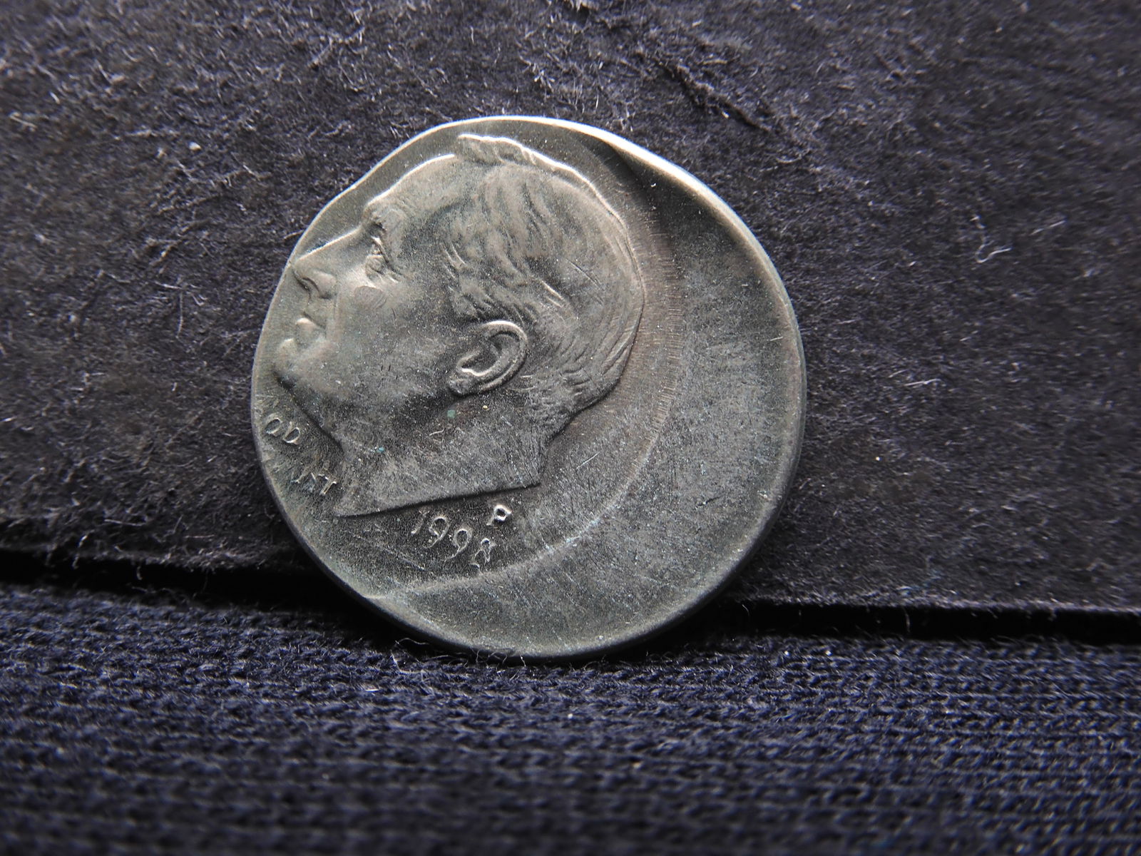 1998-P Roosevelt Dime 40% Off-Center Struck (1 of 2)