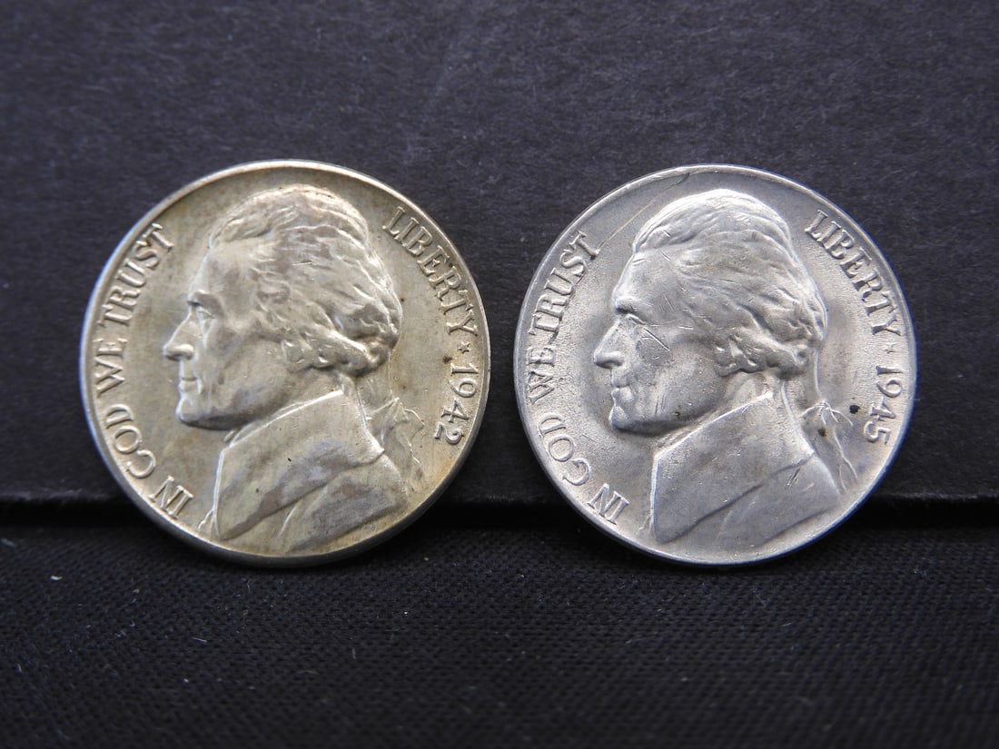 1942-S + 1945-P Uncirculated Jefferson War Nickels 35% Silver: 1942-S + 1945-P Uncirculated Jefferson War Nickels 35% Silver