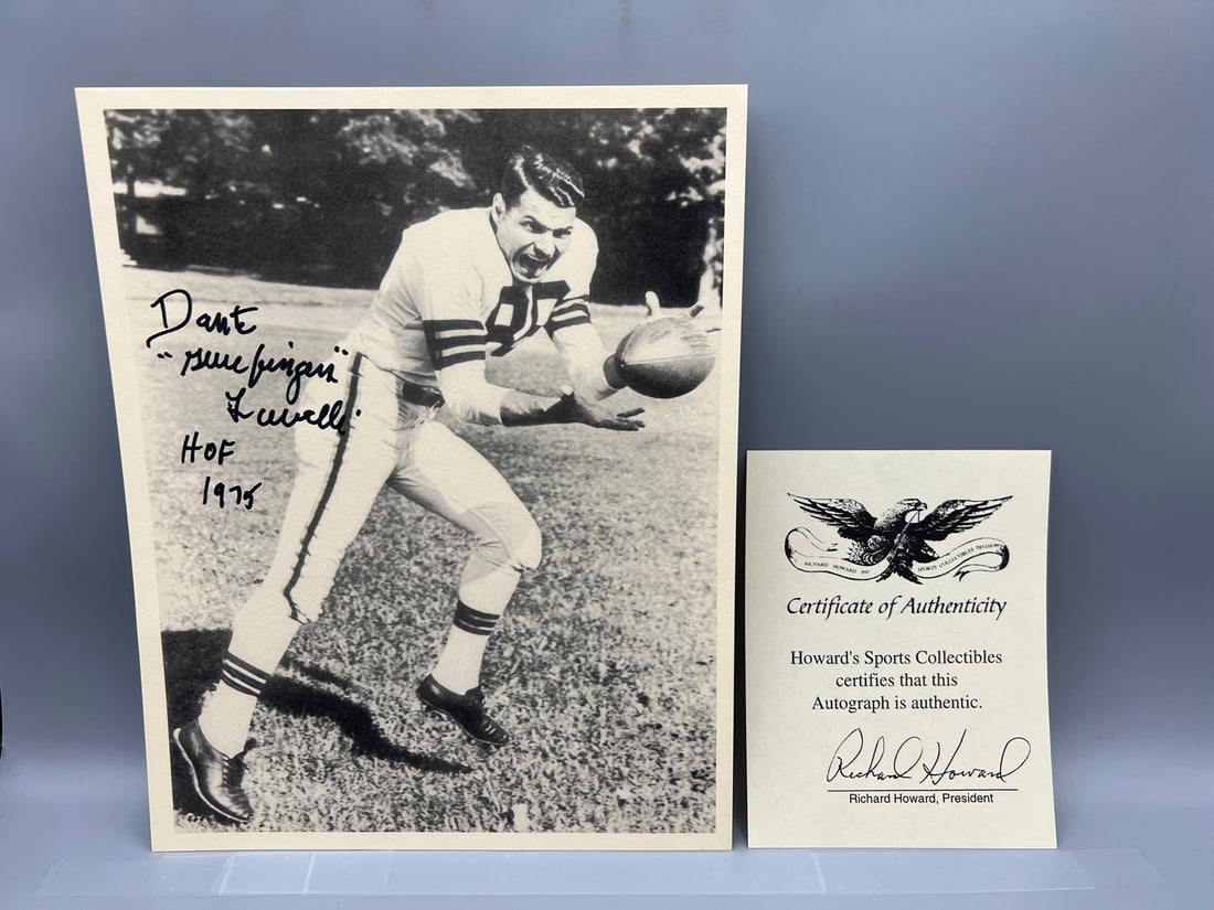 Vintage Cleveland Browns Dante Lavelli Football Signed Photo W/ HOF 1975 & Gluefingers Inscription & (1 of 3)