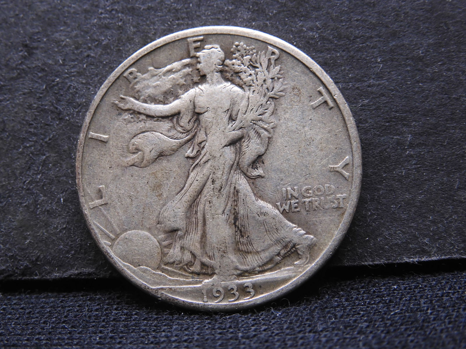 1933-S Walking Liberty Half Dollar - VF - Better Date! (1 of 2)
