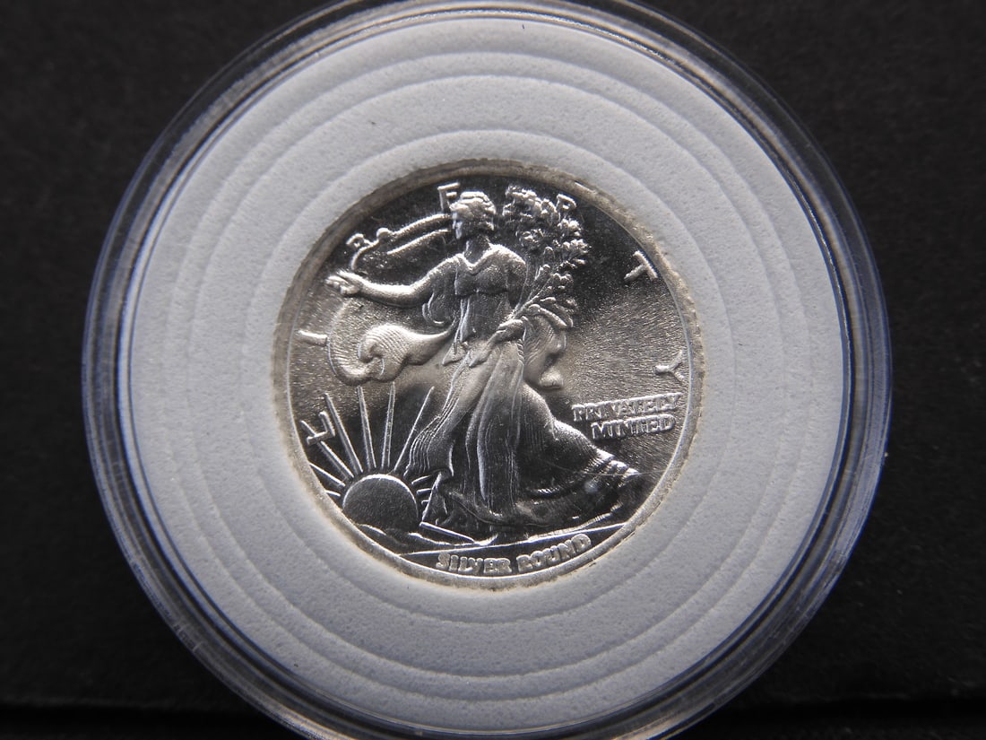 Walking Liberty 1/10 Troy Ounce .999 Fine Silver Round (1 of 2)