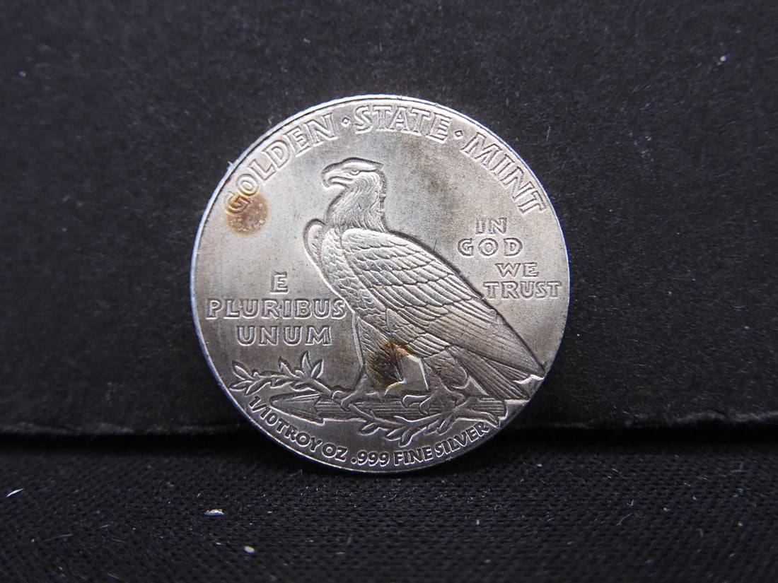 Indian Head 1/10 Troy Ounce .999 Fine Silver Round (1 of 2)