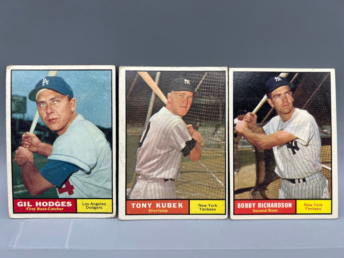 1961 Topps Gil Hodges #460, Tony Kubek #265, & Bobby Richardson #180: 1961 Topps Gil Hodges #460, Tony Kubek #265, & Bobby Richardson #180