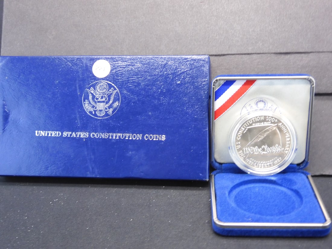 1987-P Mint State Constitution Silver Dollar (1 of 3)
