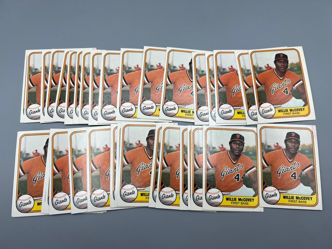 Lot of (37) 1981 Fleer Willie McCovey #434 - Most Cards Have Print Marks In Top Corner: Lot of (37) 1981 Fleer Willie McCovey #434 - Most Cards Have Print Marks In Top Corner