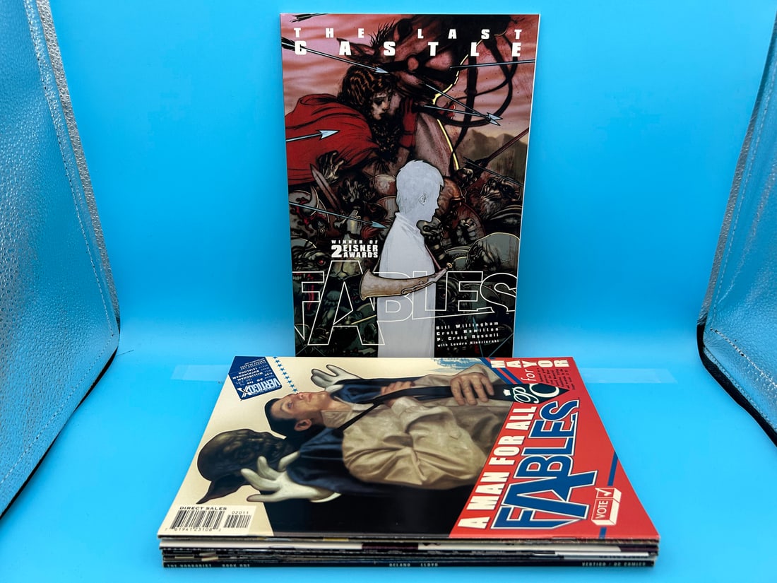 Lot of 10  DC Vertigo Comics (1 of 4)