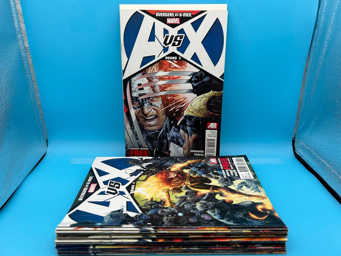 Lot of 17 Marvel Avengers VS X-Men Comics (1 of 4)