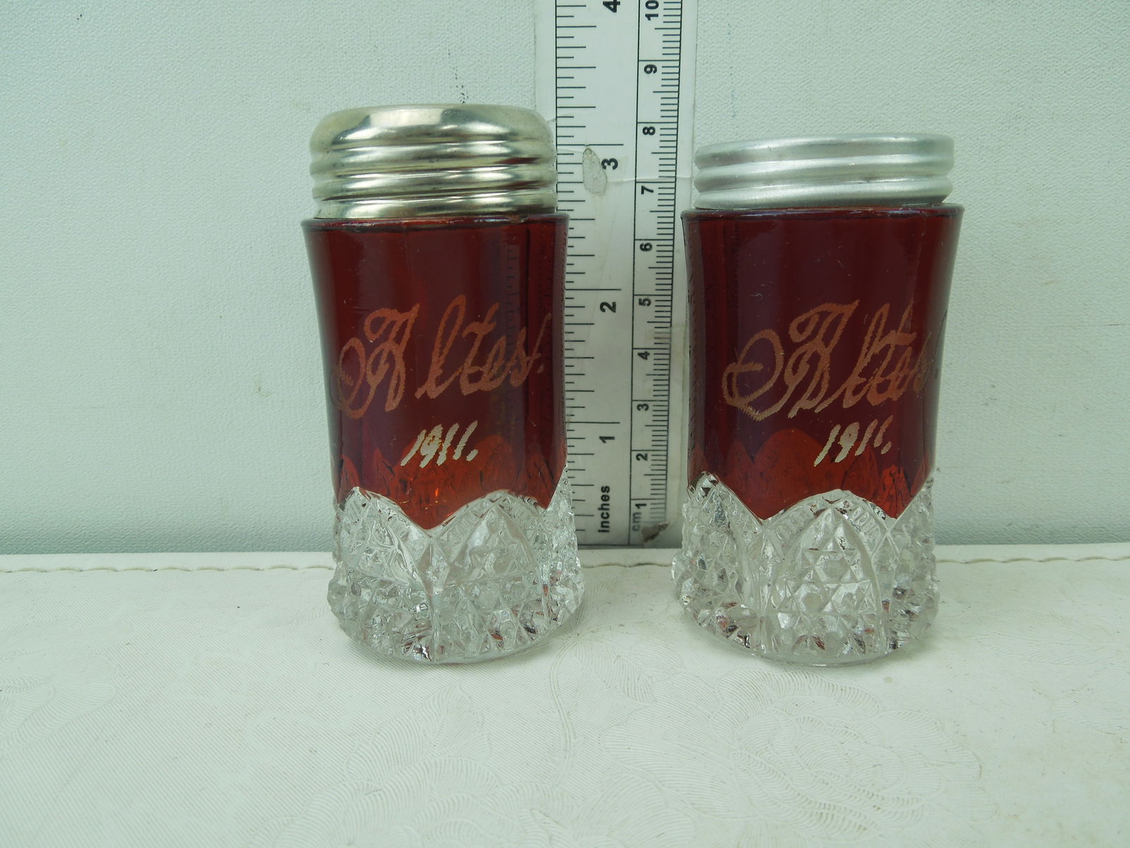 Ruby Red Flash Souvenir Glass Salt and Pepper Shakers (1 of 3)