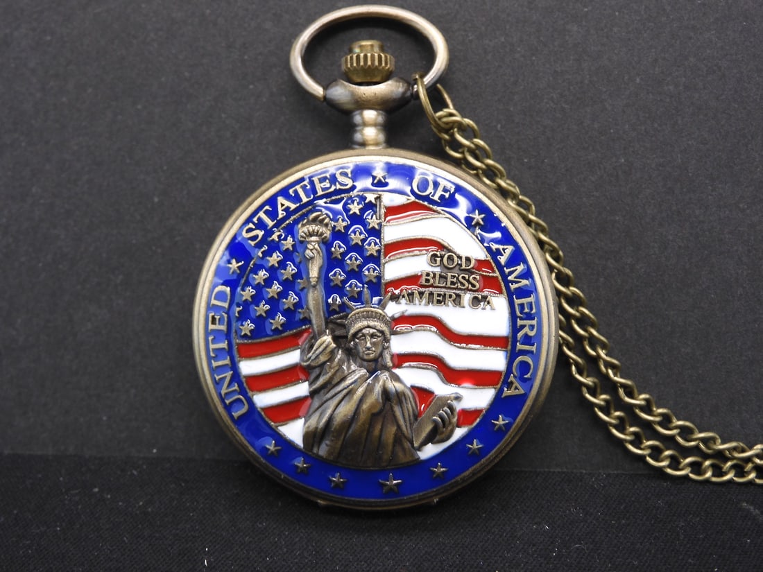 Lady Liberty, Patriotic Pocket Watch w/Chain. Working (1 of 3)