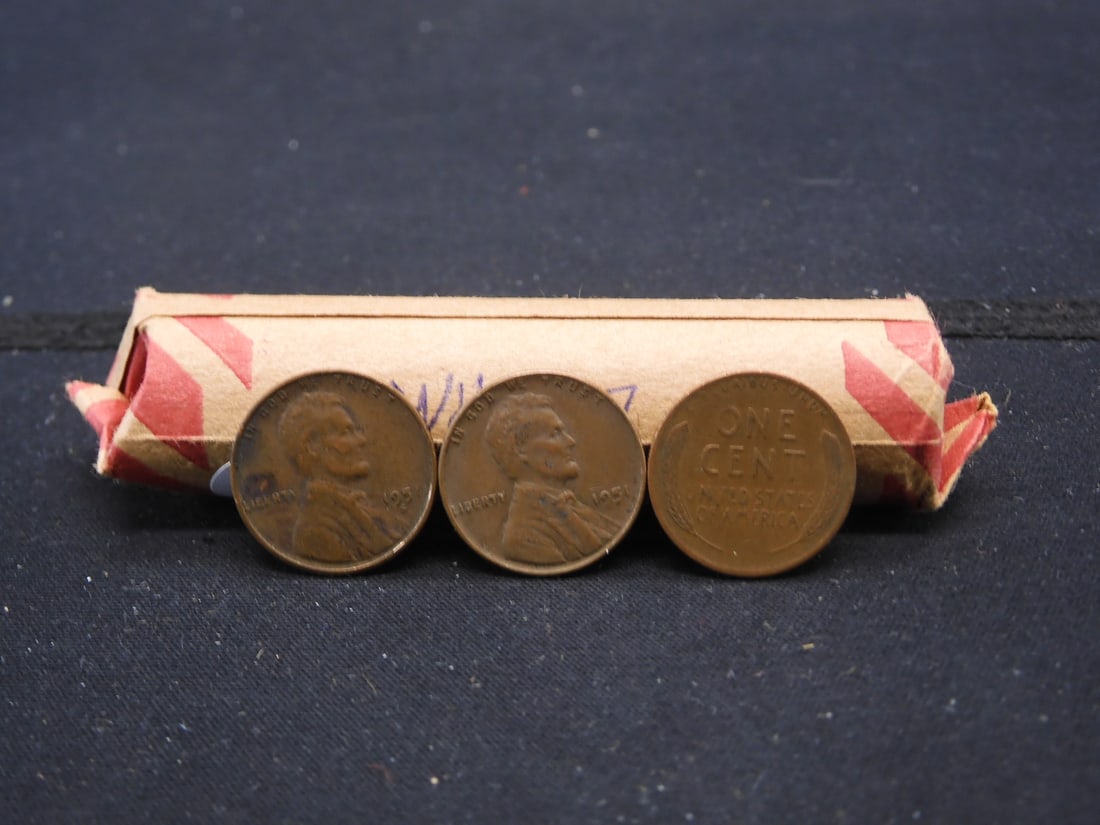 Roll of 1950's Lincoln Wheat Cents- Assorted Mint Marks (1 of 2)