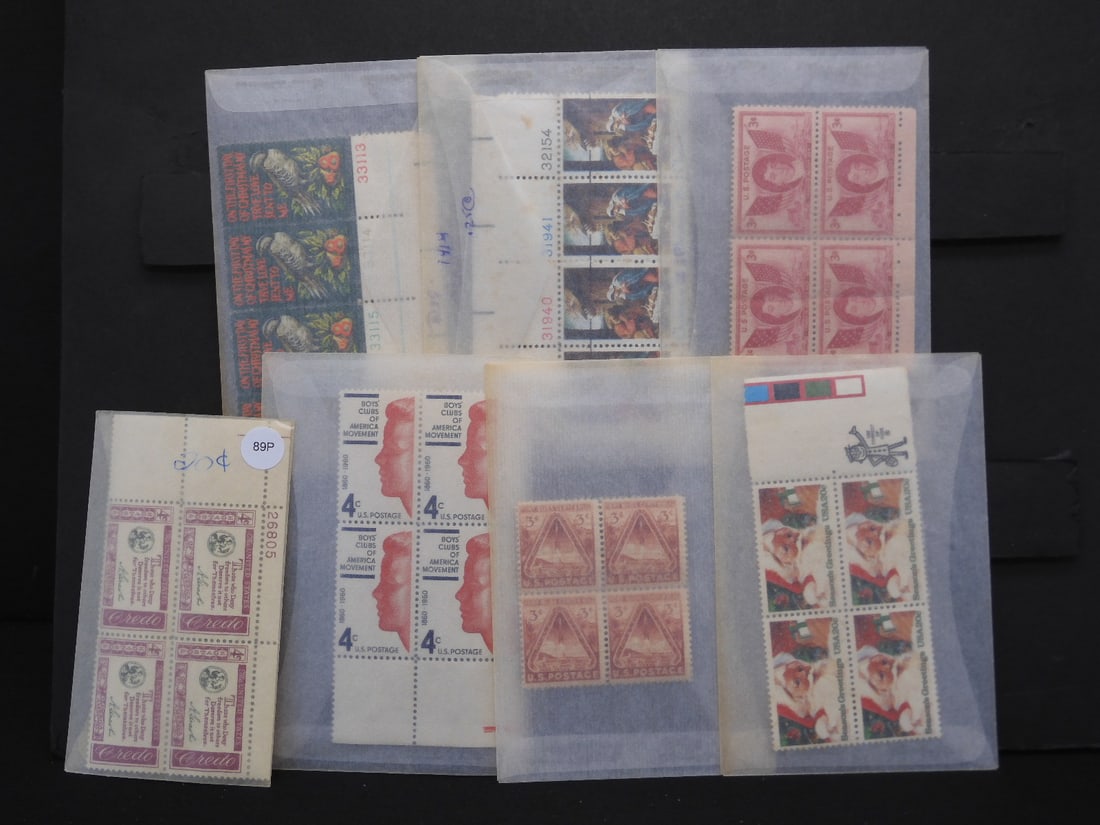 Lot of 28 U.S. Stamps (1 of 3)
