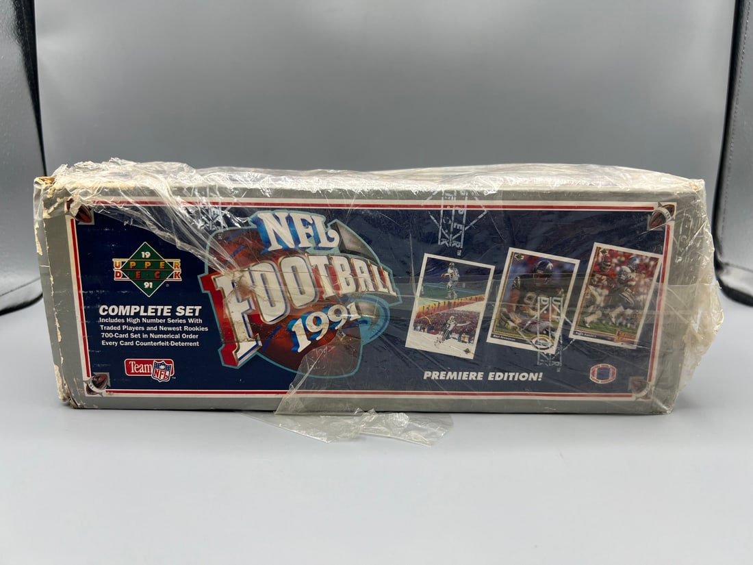 1991 Upper Deck Football Complete Factory Set - Wrapper Is Nearly Torn Off - Brett Favre RC (1 of 2)