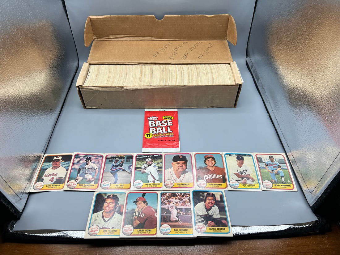 Box of (800) 1981 Fleer Baseball Cards W/ Some Stars & Wrapper - Varying Conditions (1 of 4)
