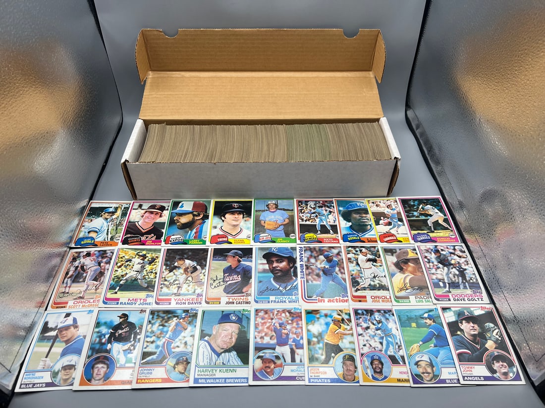 1981-83 Topps Baseball lot, in order: 1981-83 Topps Baseball lot, in order