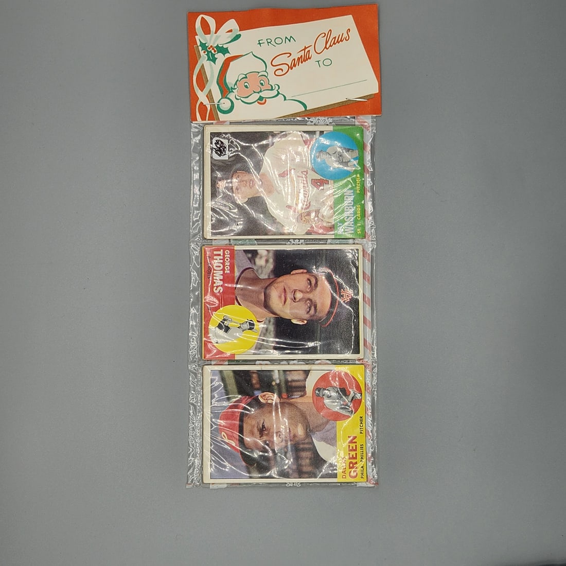 Christmas Rack Pack with 1963 Topps Baseball Cards - Uncertain manufactured date (1 of 2)