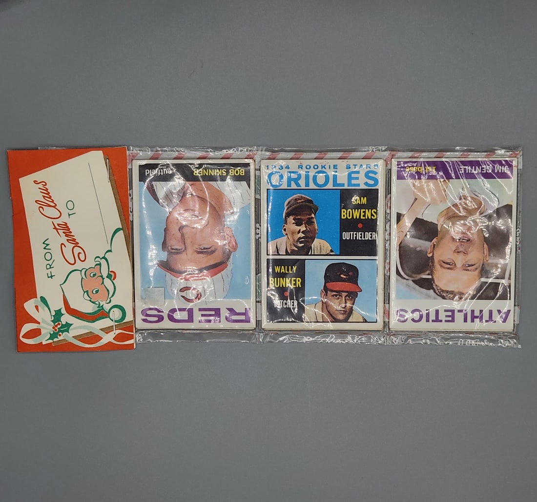 Christmas Rack Pack with 1964 Topps Baseball Cards - Uncertain manufactured date: Christmas Rack Pack with 1964 Topps Baseball Cards - Uncertain manufactured date