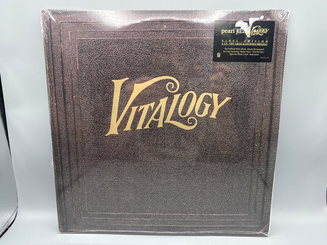 SEALED - Pearl Jam: Vitalogy (2015); Reissued, Remastered, 180 gram vinyl, Gatefold, 2 LPs (1 of 2)