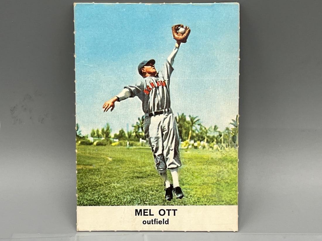 1961 Golden Press Mel Ott #1 (1 of 2)