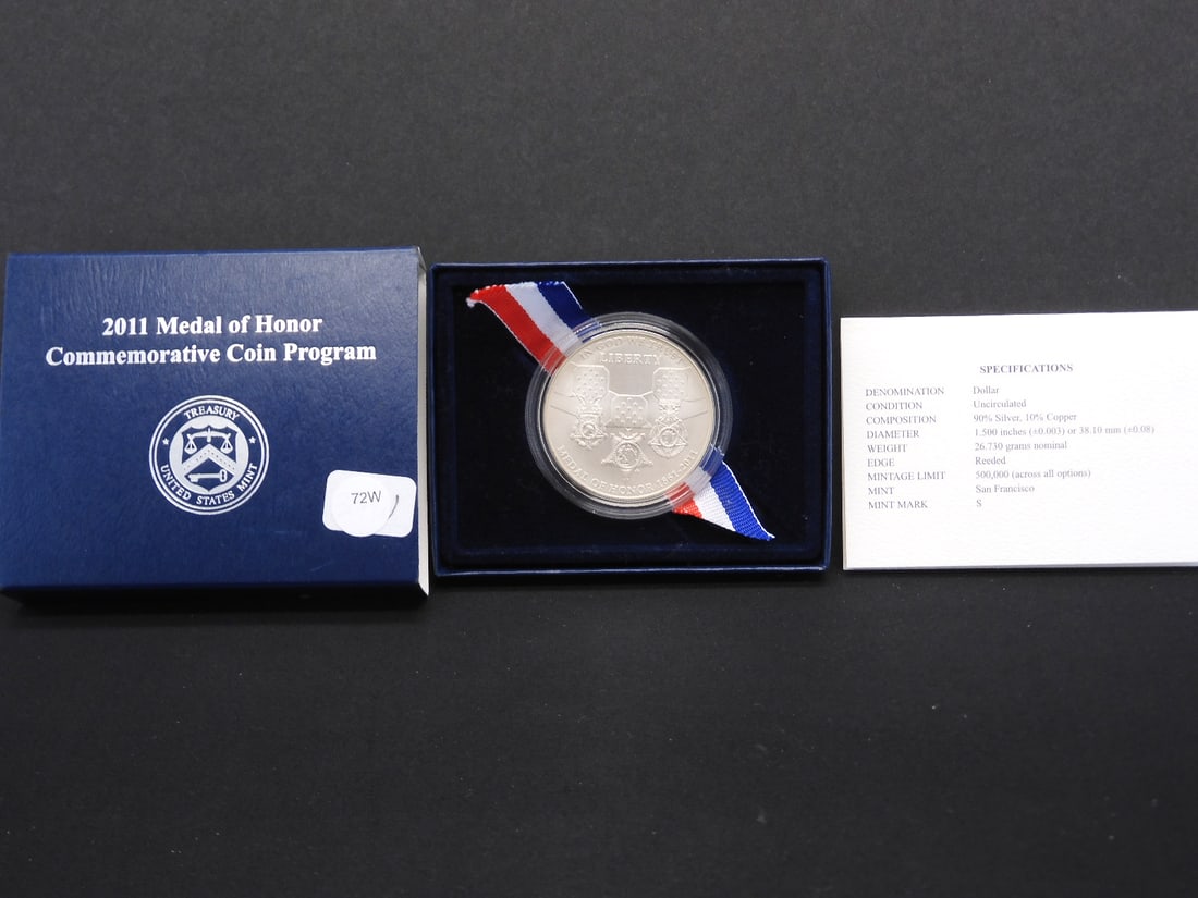 2011-S U.S. Medal of Honor Commem Coin Program - UNC Silver Dollar in OGP with COA (1 of 4)