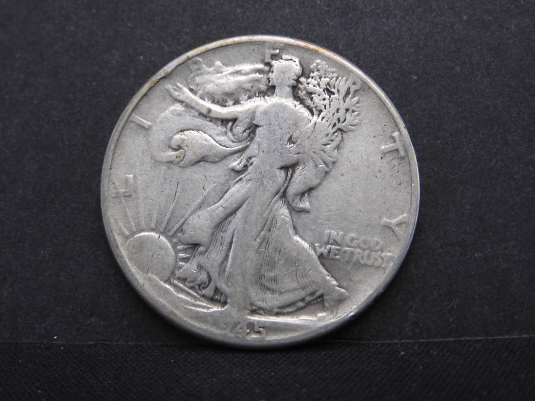 1945-P Walking Liberty Half Dollar: 1945-P Walking Liberty Half Dollar