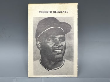 1969 Milton Bradley Roberto Clemente Game Card