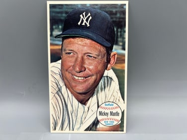 1964 Topps Giants Mickey Mantle #25