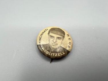 1910-12 Dick Hoblitzell Sweet Caporal Pin