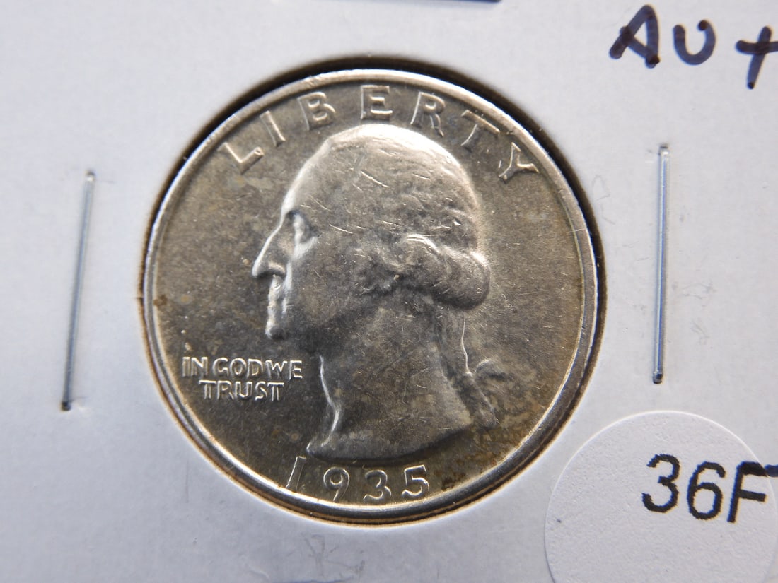 1935-S Washington Quarter.  AU+. (1 of 3)