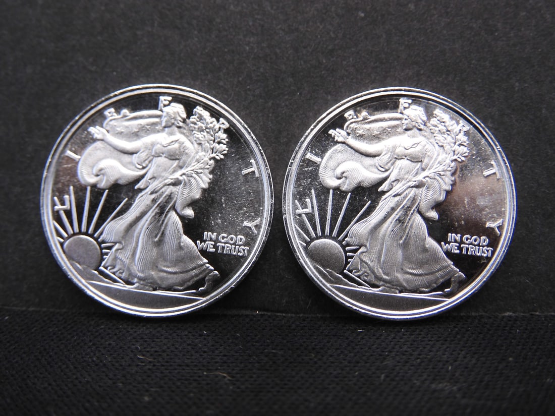 2 Walking Liberty Design 1/10 Troy Ounce .999 Fine Silver Rounds (1 of 2)