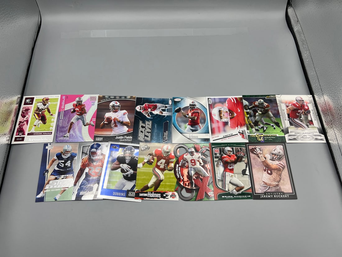 Lot of (15) Assorted Ohio State Buckeye Football Star Player Rookie Cards - Varying Conditions (1 of 3)