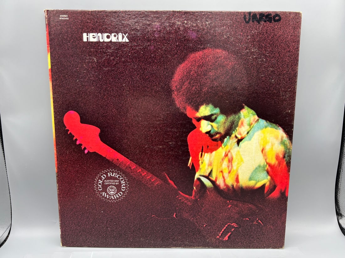 1970 Jimi Hendrix Band of Gypsys Vinyl Album: 1970 Jimi Hendrix Band of Gypsys Vinyl Album