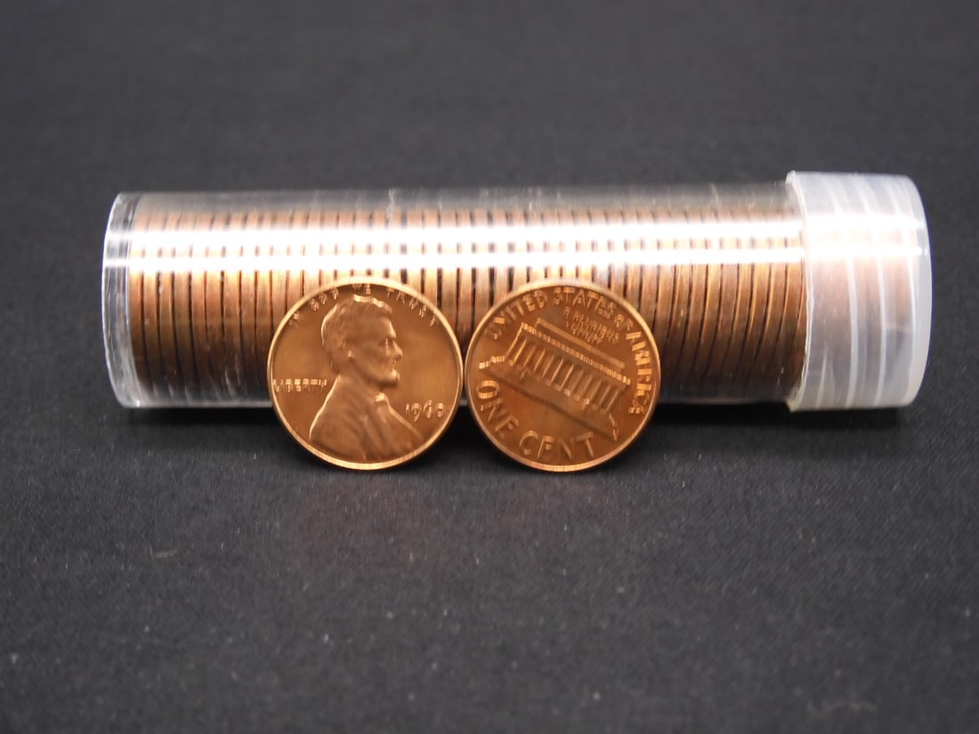 Tube of 1960 Red BU Large Date Copper Lincoln Memorial Cents (1 of 2)