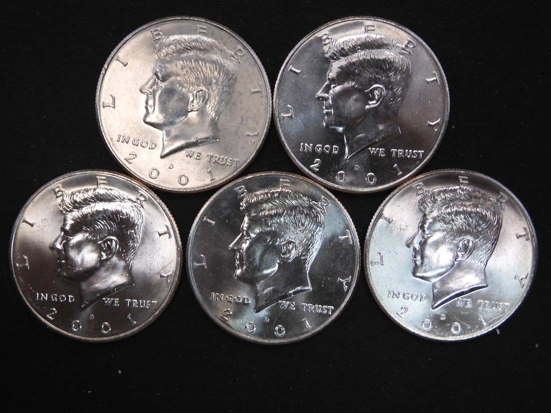 5 2001-D Clad Kennedy Half Dollars Uncirculated From Canvas Mint Bag (1 of 2)
