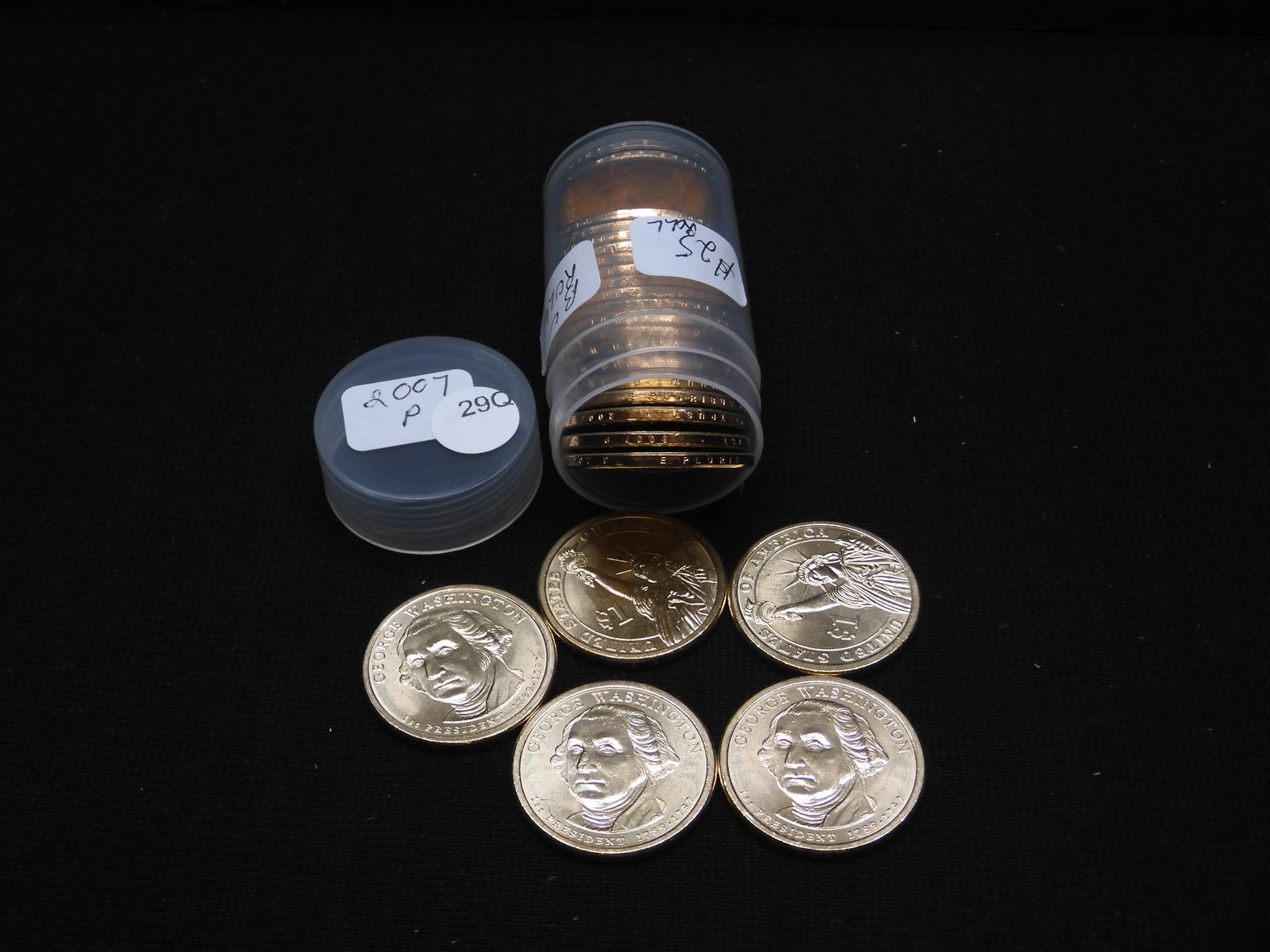 Roll of 25 2007-P BU George Washington Presidential Dollars: Roll of 25 2007-P BU George Washington Presidential Dollars