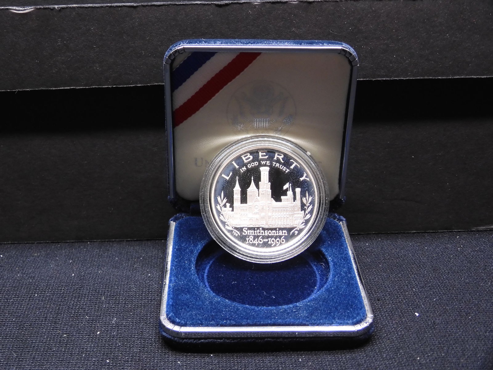 1996-P Proof Smithsonian Silver Dollar (1 of 3)