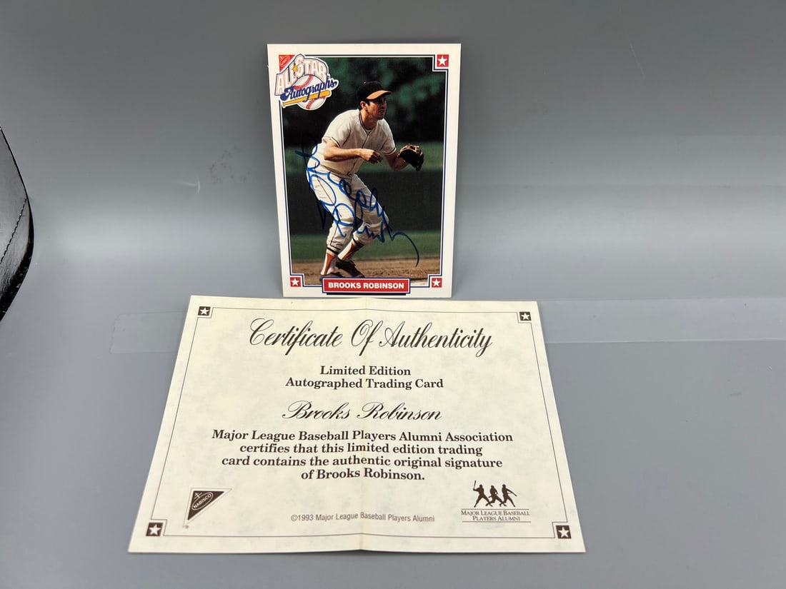 1993 Nabisco All Star Autographs Brooks Robinson Auto with Cert (1 of 3)