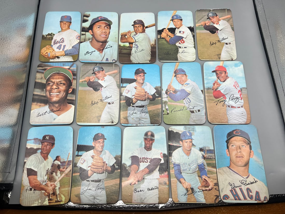 1971 Topps Super Baseball Card Lot w/ Tom Seaver, Ron Santo, Tony Perez & Stars - Varying Conditions (1 of 2)