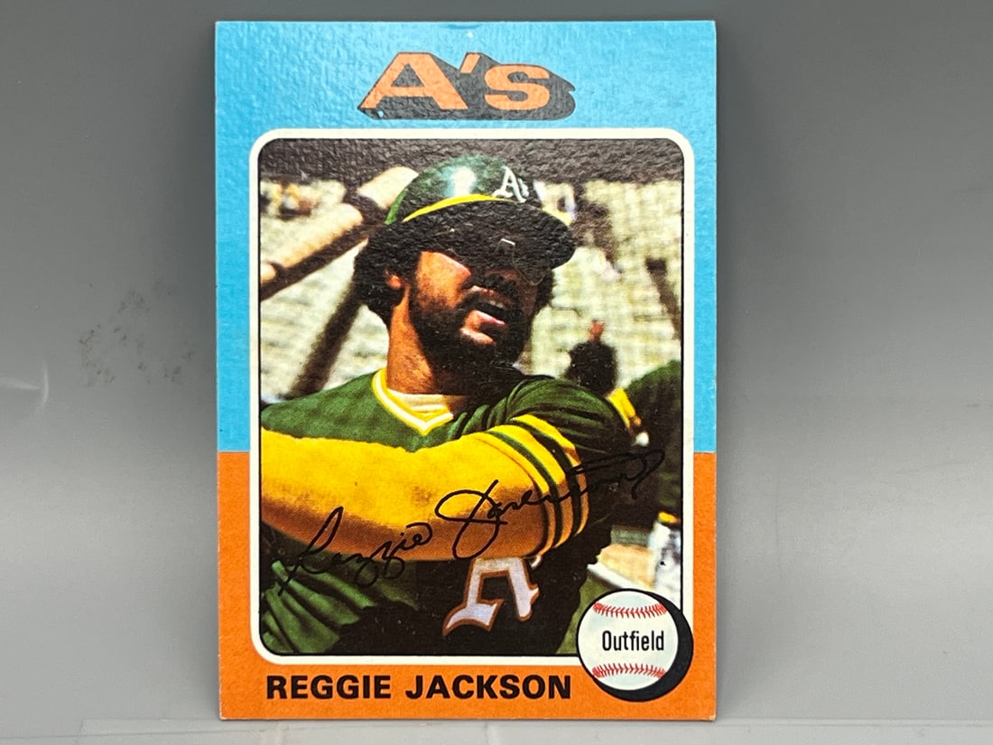 1975 Topps #300 Reggie Jackson (1 of 2)