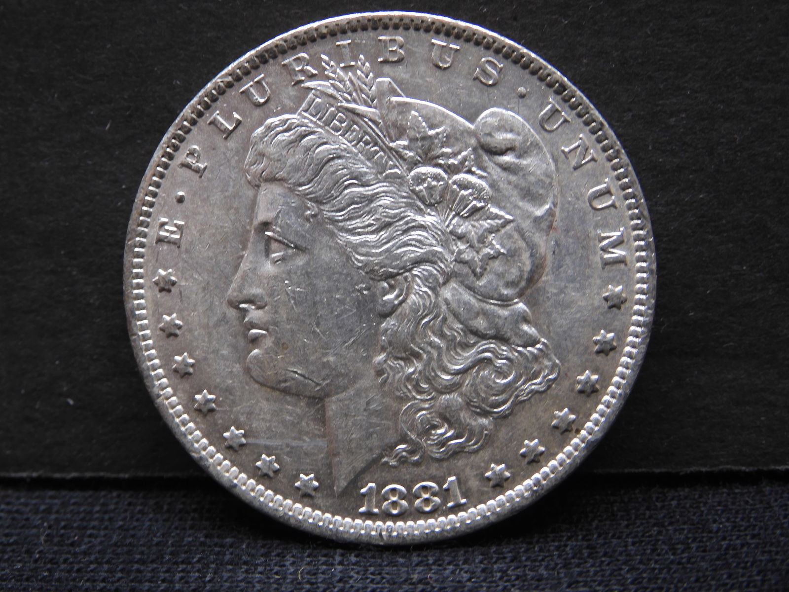 1881-O Uncirculated Morgan Silver Dollar (1 of 2)