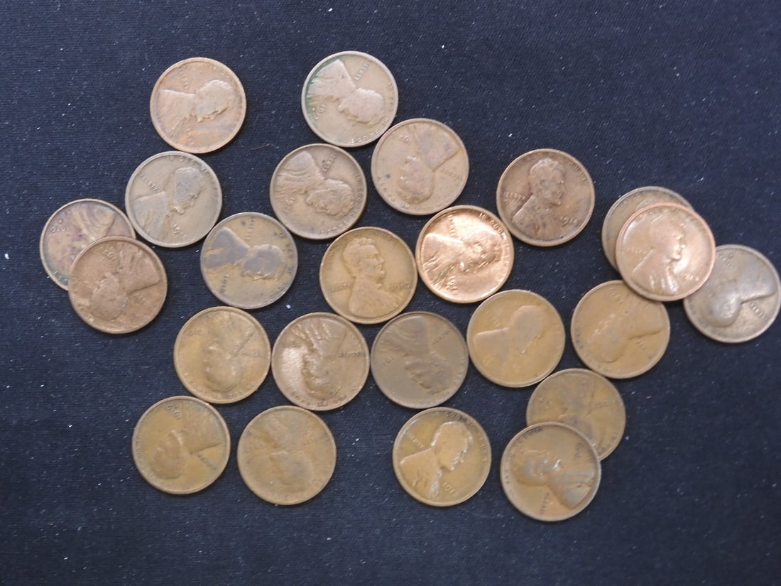 24 Mixed Date Lincoln Wheat Cents, EARLY DATES. 1909-1919. Various MM. NO DUPLICATES (1 of 3)