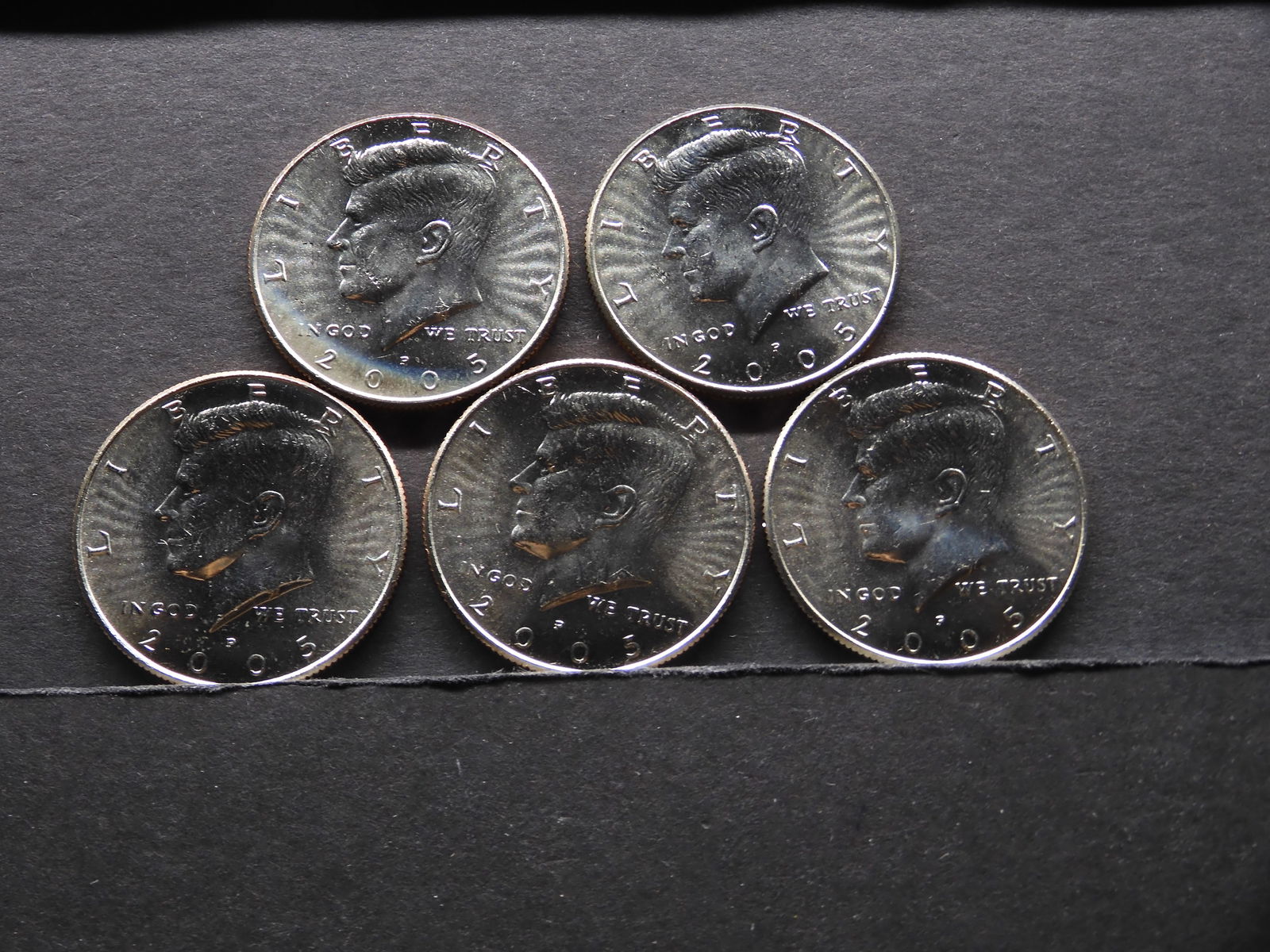 5-2005-P Clad Kennedy Half Dollars. CH BU (1 of 2)