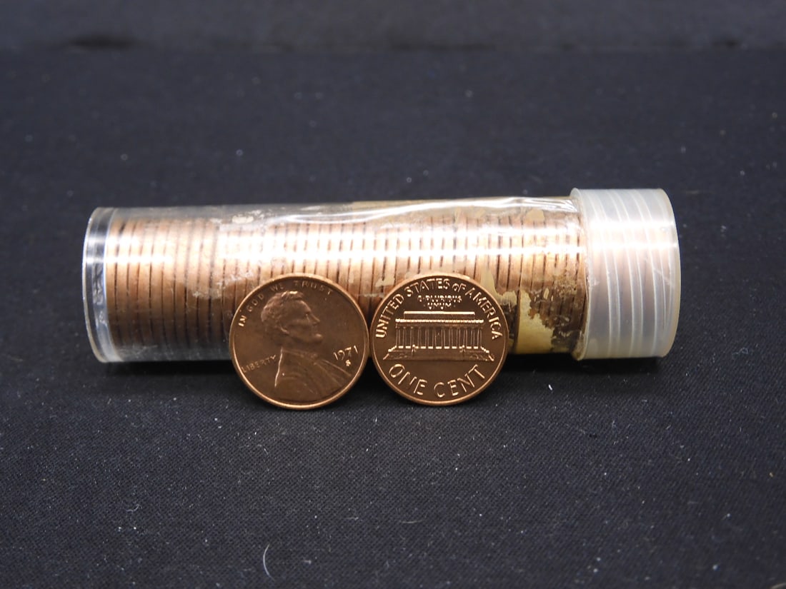 Roll Of 50 1971-S Red Uncirculated Lincoln Head Cents. (1 of 2)