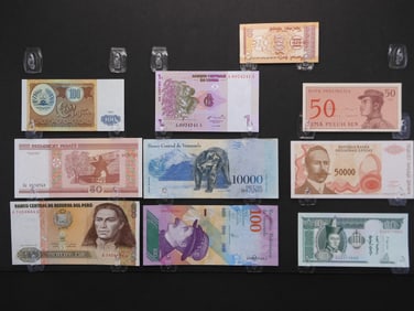 10-Foreign Notes, Crisp, Amazing Artwork
