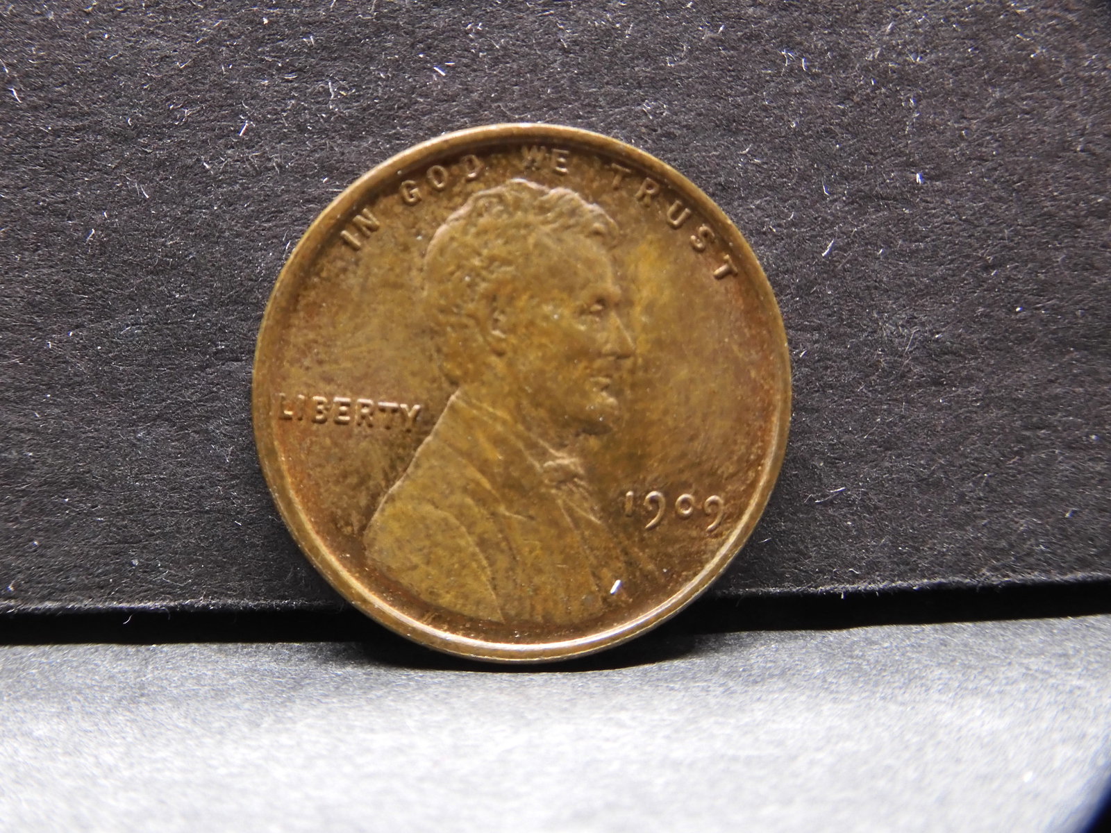 1909 VDB Lincoln Wheat Cent Original Choice Red Brown UNC (1 of 2)