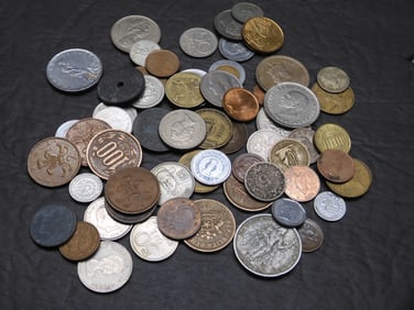 Bag of 0.70 Lbs. of Various World Coins