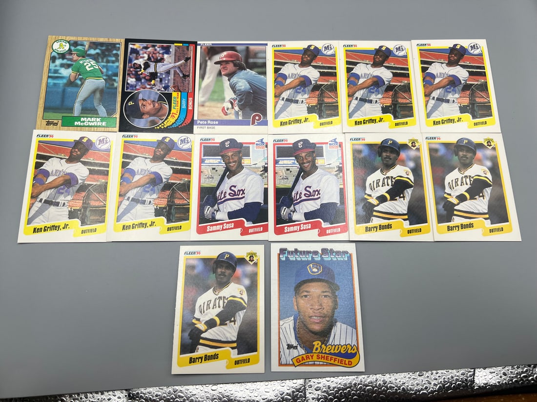 Lot of (14) Assorted Baseball Cards - Pete Rose, Ken Griffey Jr. Barry Bonds (1 of 4)