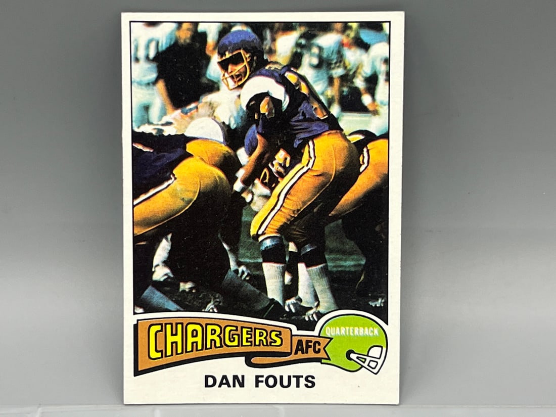 1975 Topps Dan Fouts RC #367 (1 of 2)