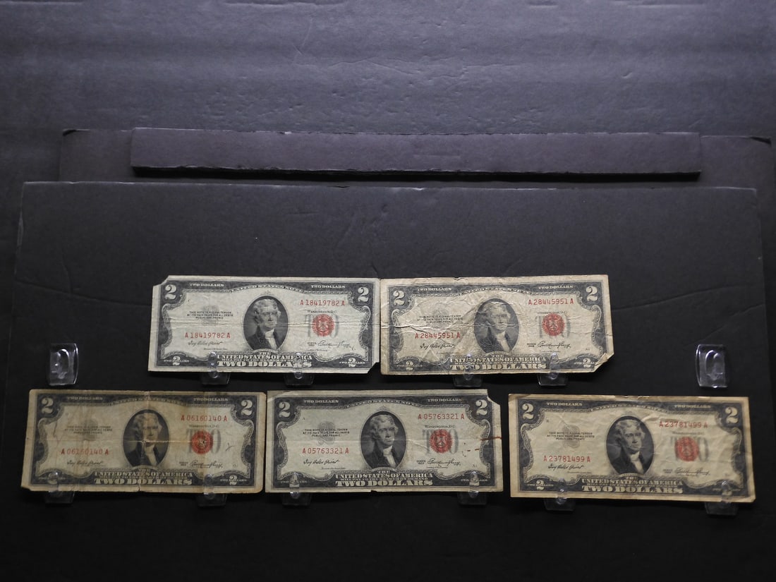 5 - 1953 Red Seal $2 Notes. Circ. (1 of 4)