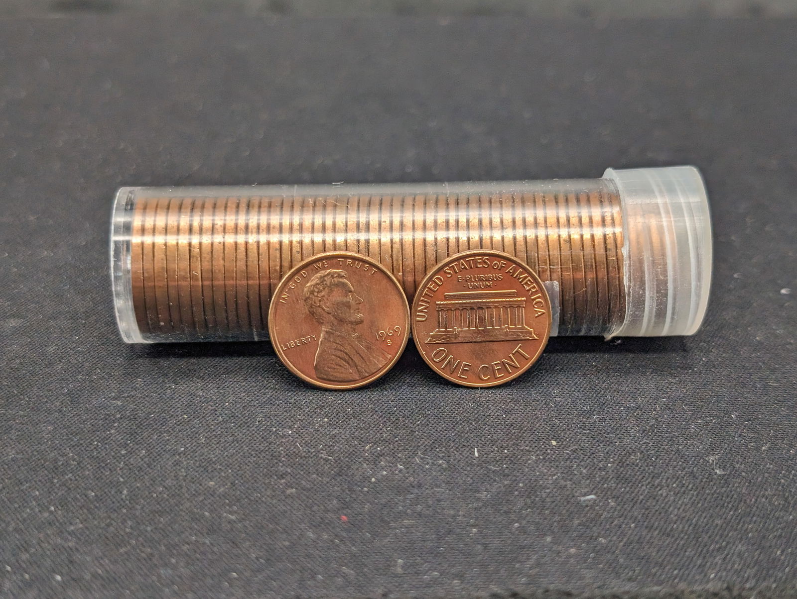 Tube of 1969-S Red BU Copper Lincoln Memorial Cents (1 of 2)
