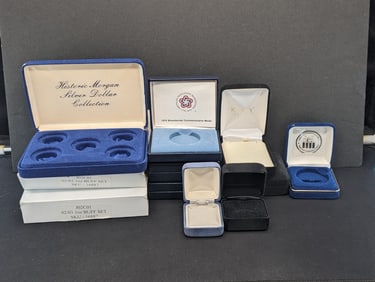 Assortment of (10) Various Sized Snap Shut Coin Boxes for Displaying Coins